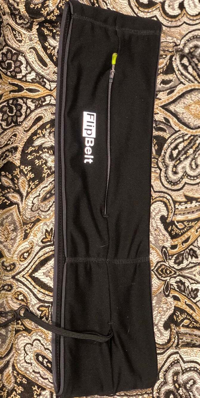 FlipBelt Zipper Running Belt Black Size Medium